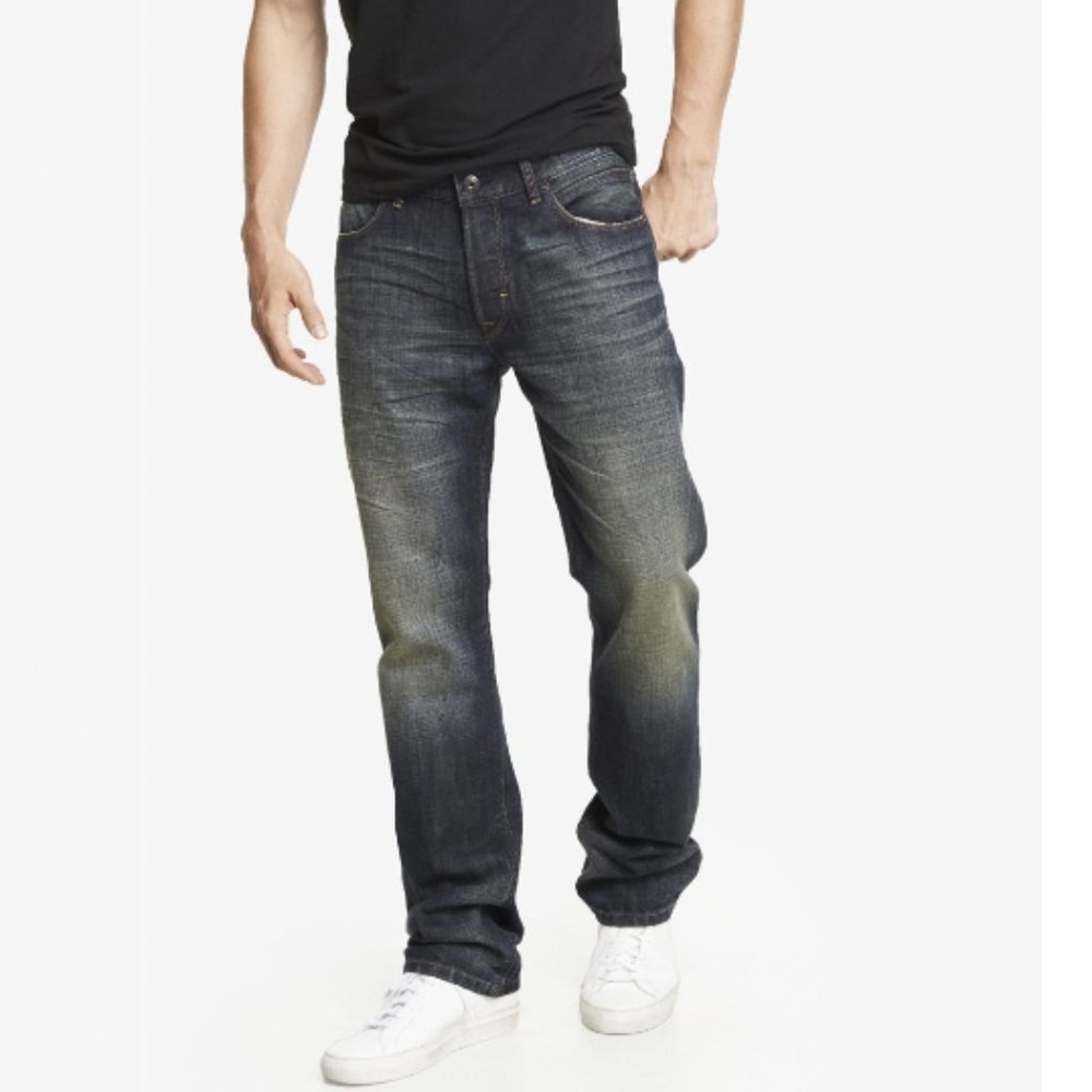 Express Kinston Classic Fit Straight Leg Dark‎ Wash Size: 29x32